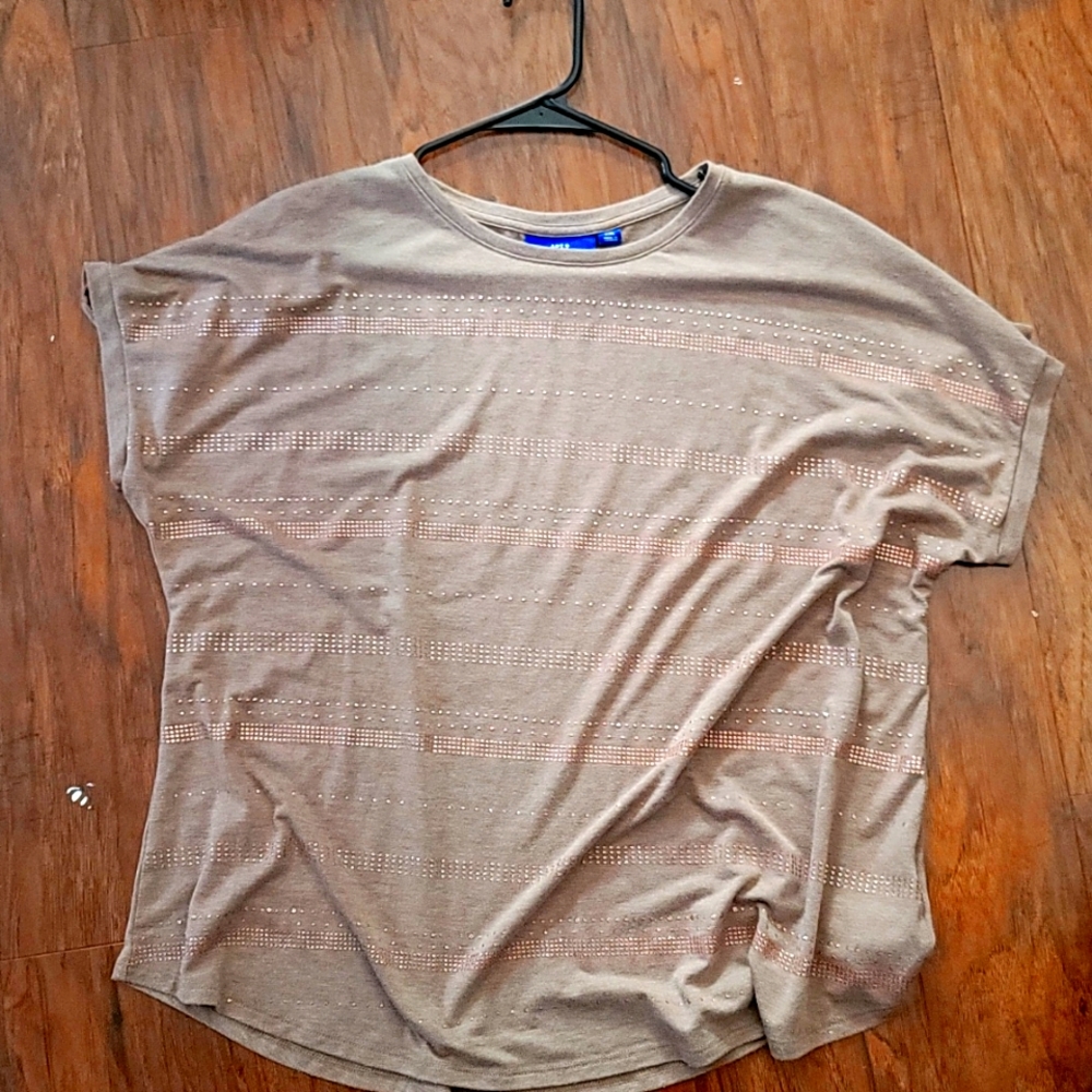 Apt 9 t shirt size XXL